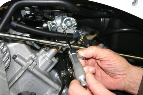 pilot adjuster